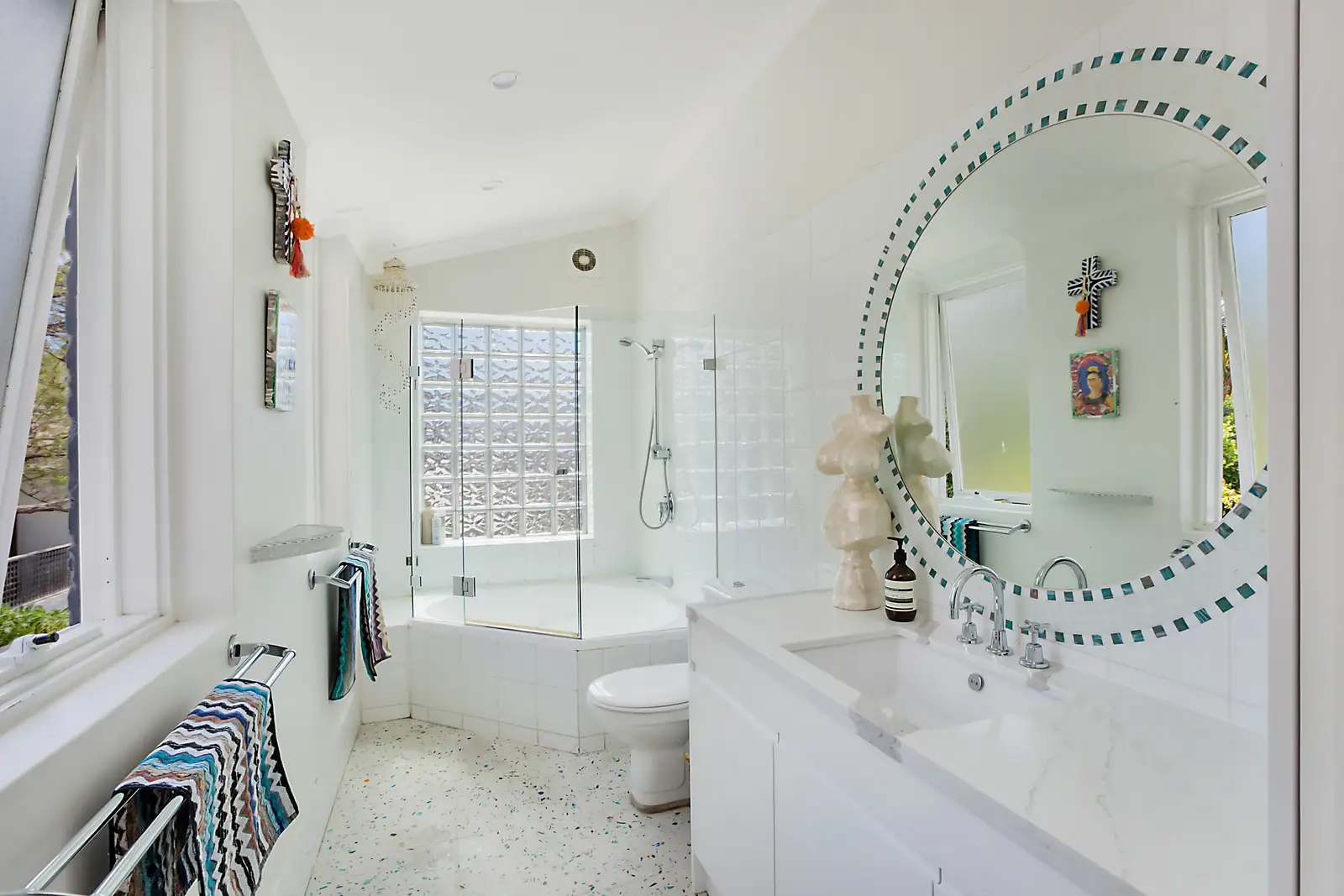 24 Hopewell Street, Paddington Sold by Bradfield Badgerfox - image 1