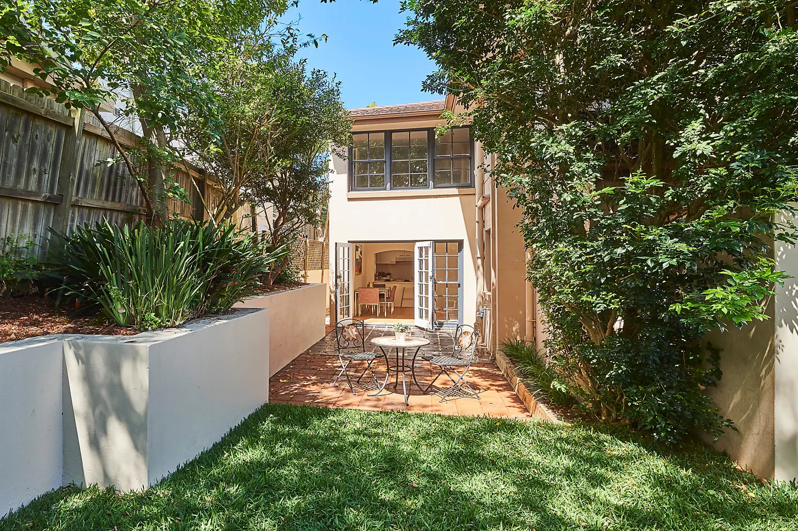 12A Beaumont Street, Rose Bay Sold by Bradfield Badgerfox - image 1