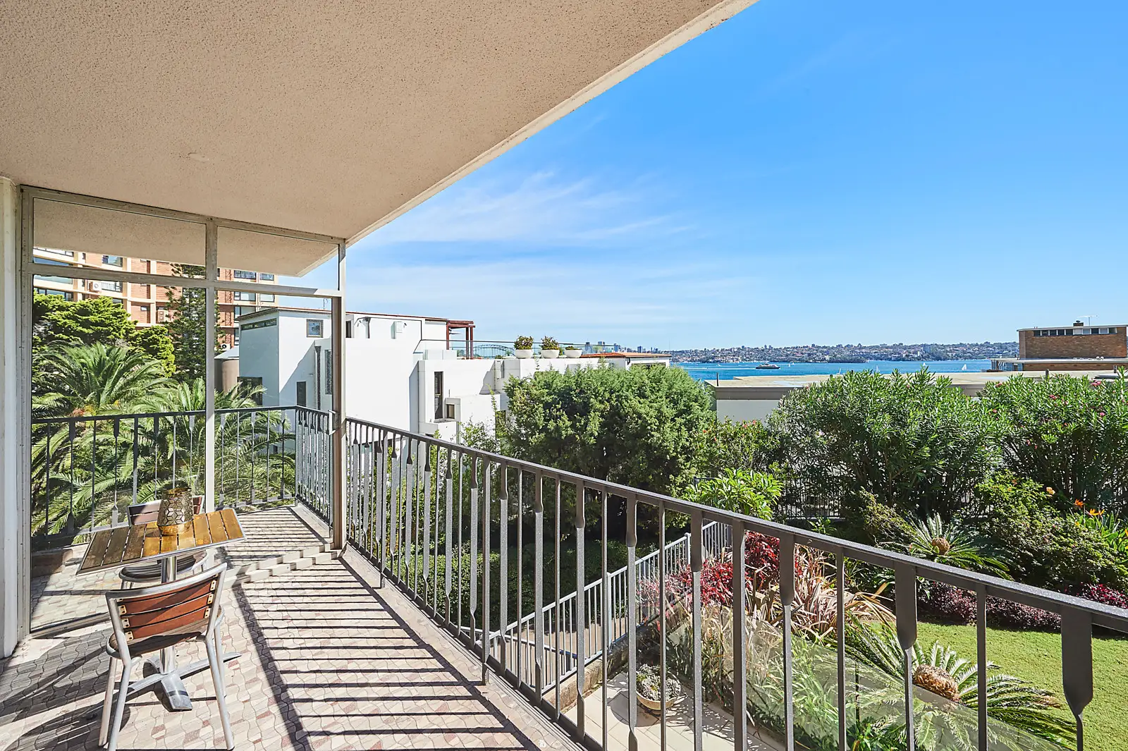 1A/13 Thornton Street, Darling Point Sold by Bradfield Badgerfox - image 1