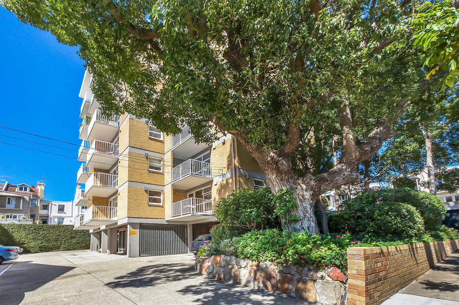 52/21 Duxford Street, Paddington Sold by Bradfield Badgerfox - image 1