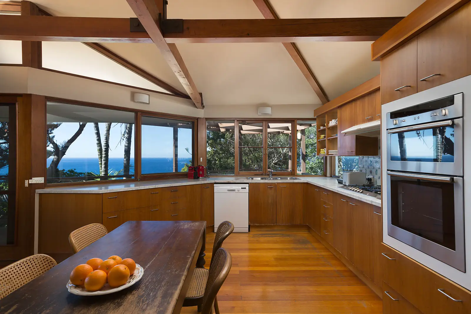 36 Wentworth Street, Dover Heights Sold by Bradfield Badgerfox - image 1