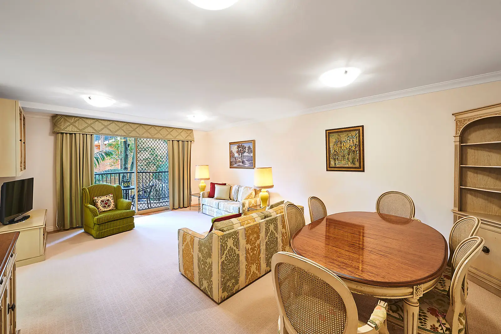 24/118 Wallis Street, Woollahra Sold by Bradfield Badgerfox - image 1