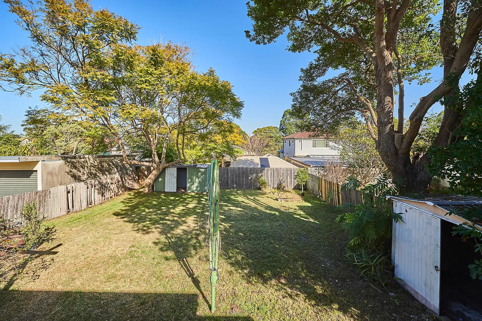 61 Woodbine Street, North Balgowlah Sold by Bradfield Badgerfox - image 1