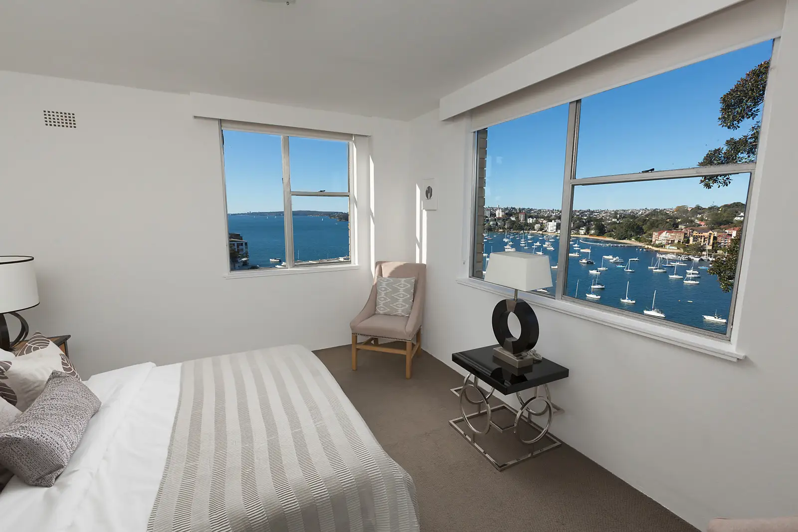 18/16-18 Eastbourne Road, Darling Point Sold by Bradfield Badgerfox - image 1