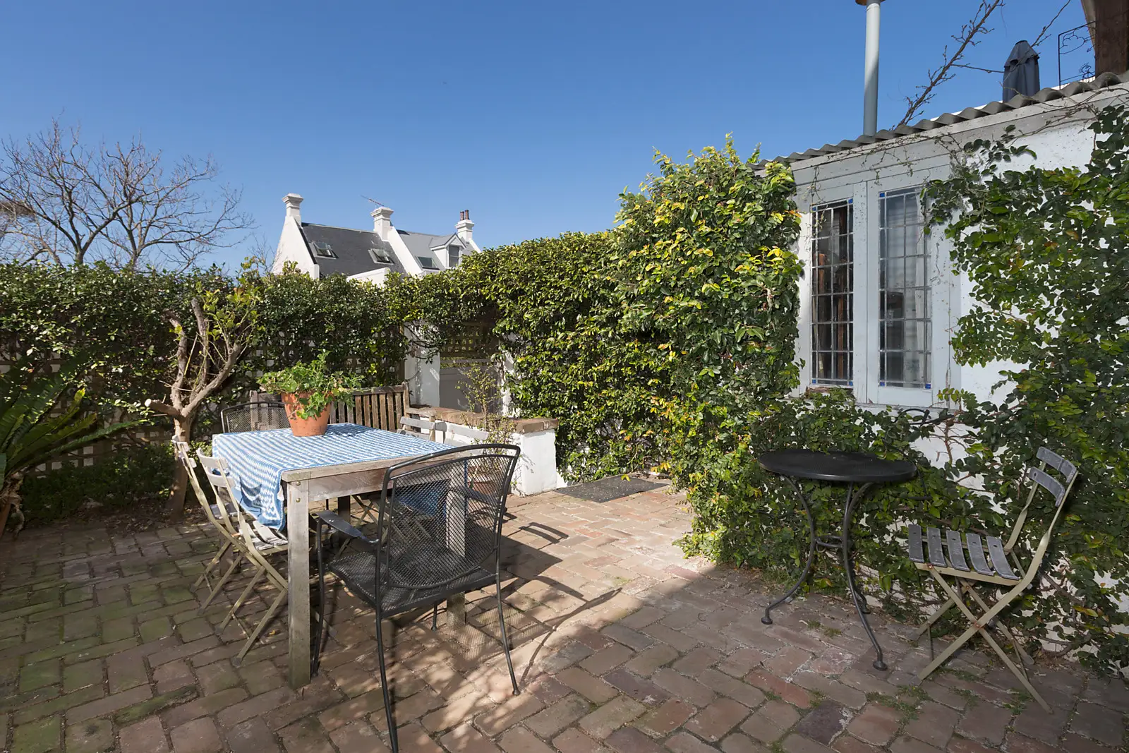 29 Norfolk Street, Paddington Sold by Bradfield Badgerfox - image 1