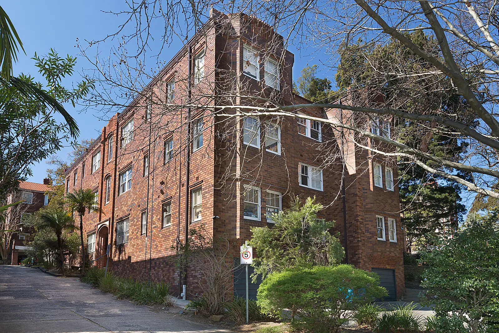 5/85A Ocean Street, Woollahra Sold by Bradfield Badgerfox - image 1