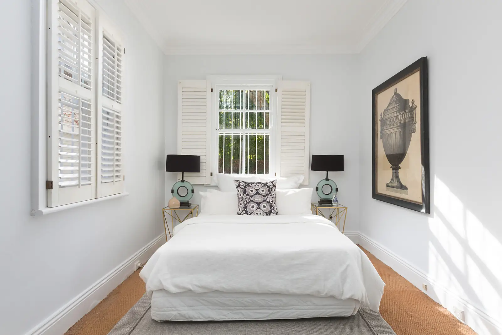 2/24 Rosemont Avenue, Woollahra Sold by Bradfield Badgerfox - image 1