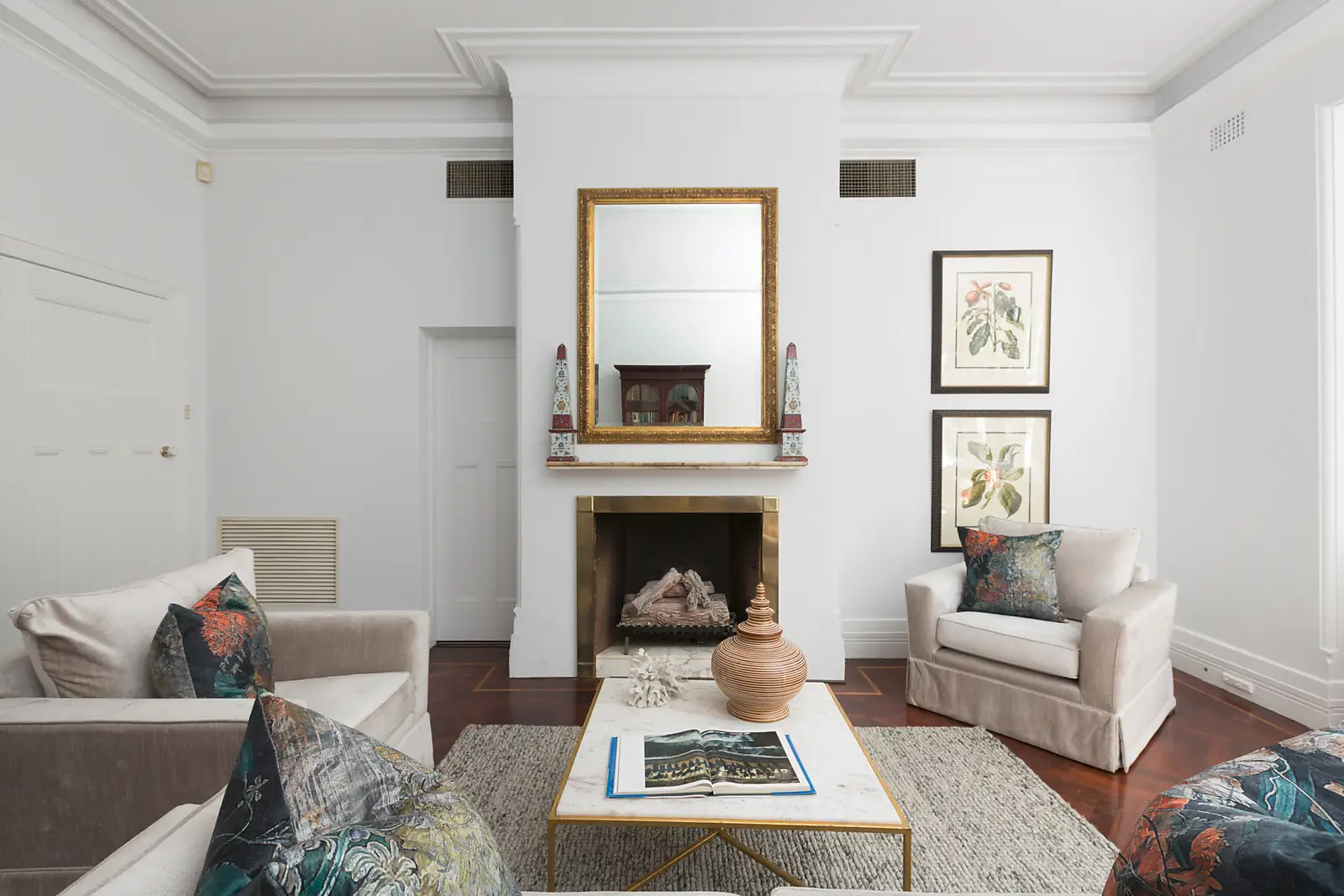 2/24 Rosemont Avenue, Woollahra Sold by Bradfield Badgerfox - image 1