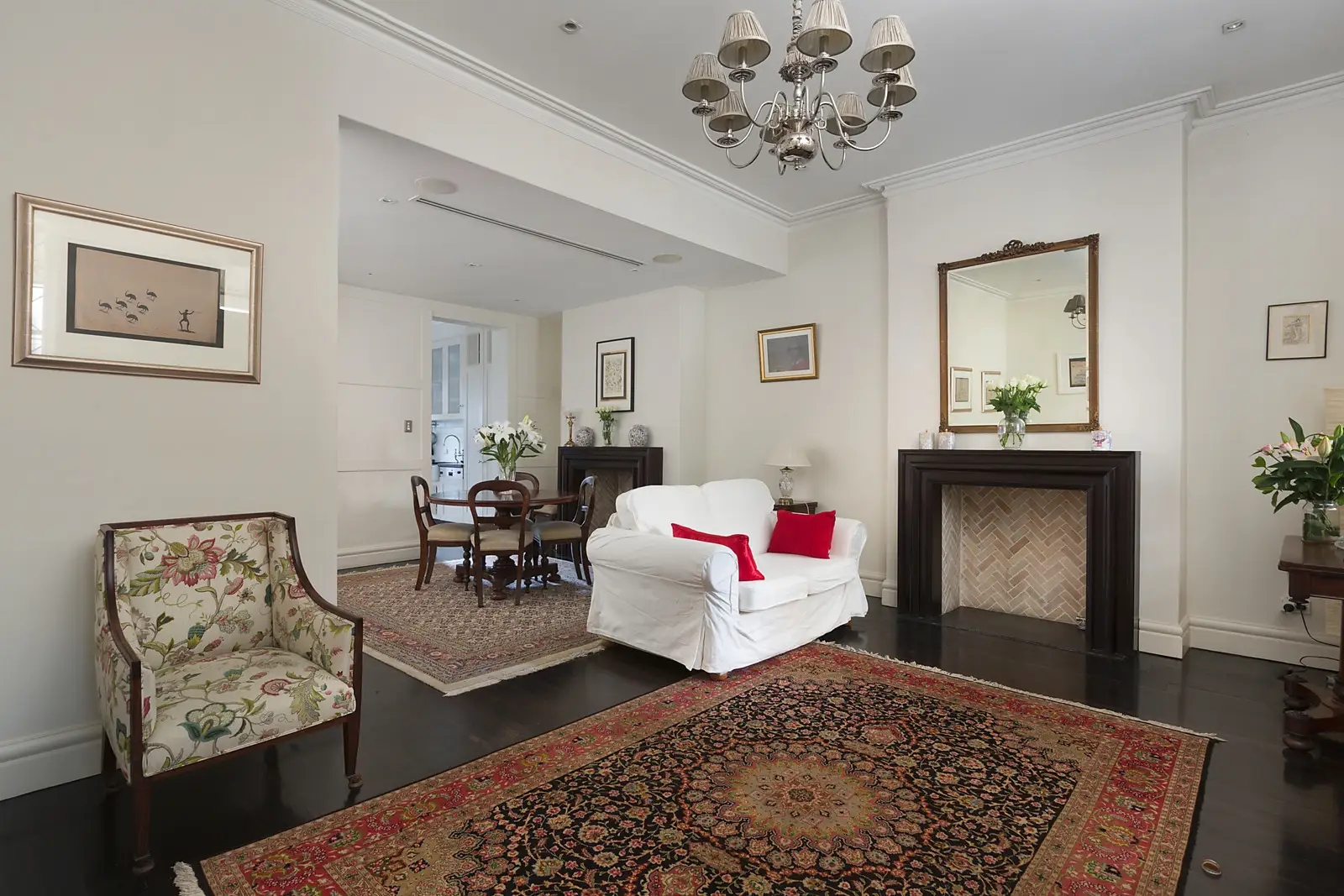 16 Francis Street, Darlinghurst Sold by Bradfield Badgerfox - image 1