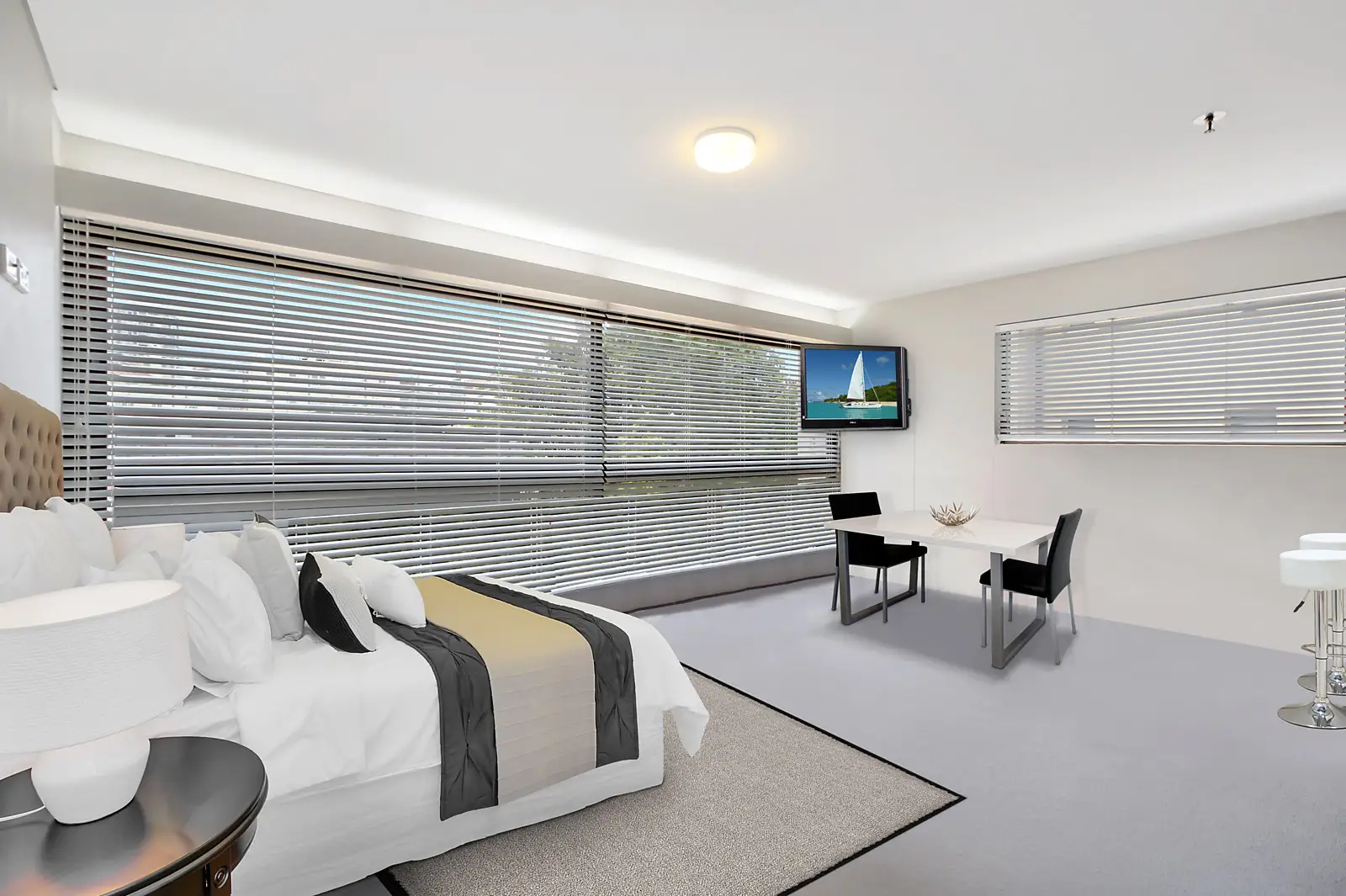A11/100 Elizabeth Bay Road, Elizabeth Bay Sold by Bradfield Badgerfox - image 1