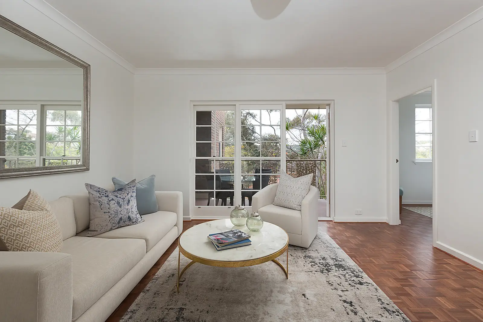 1/23 Greenoaks Avenue, Darling Point Sold by Bradfield Badgerfox - image 1