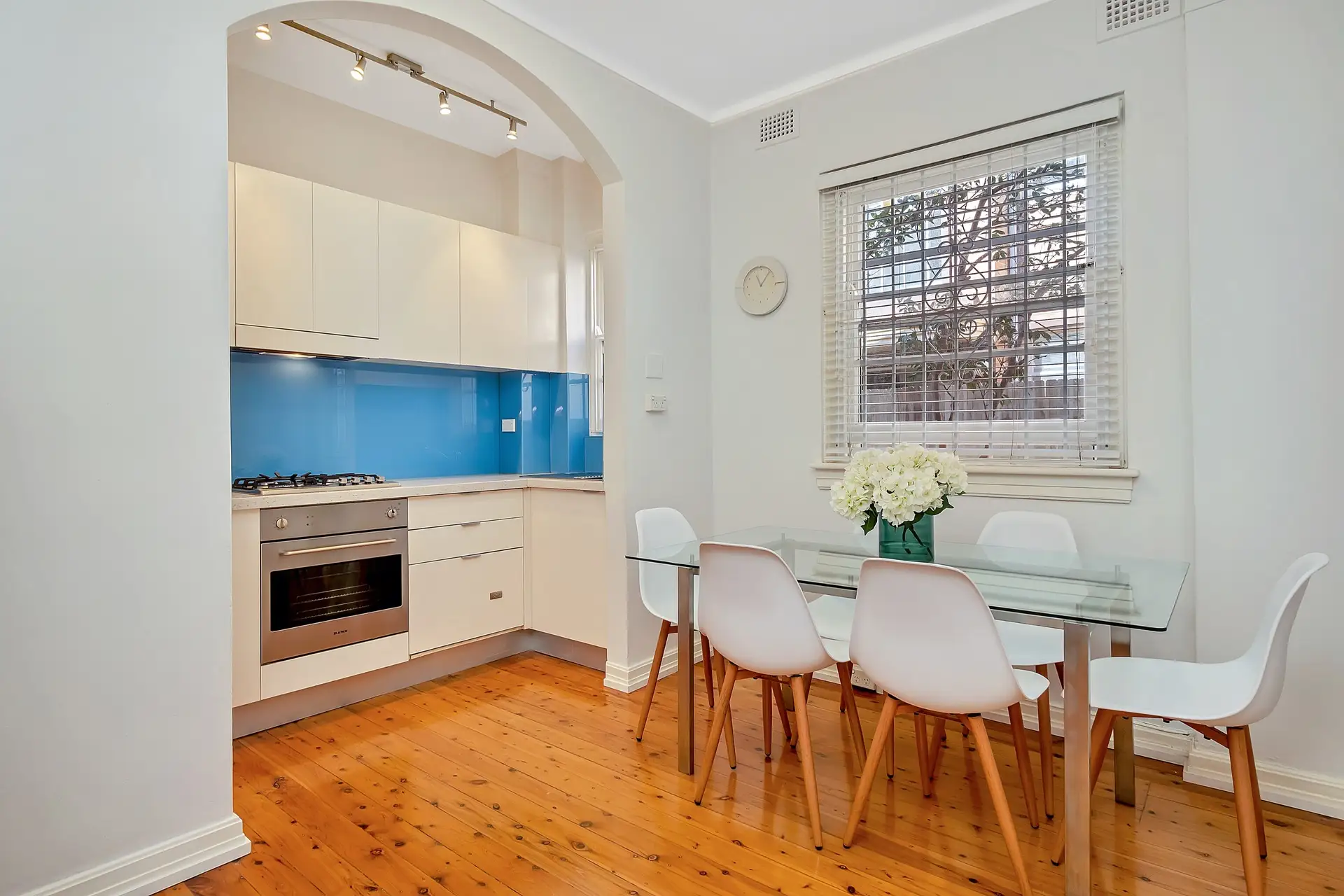 2/4 Norwich Road, Rose Bay Sold by Bradfield Badgerfox - image 1