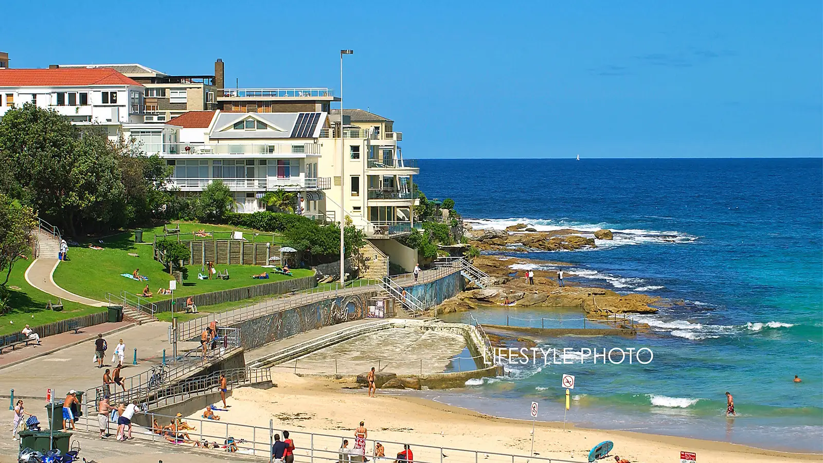 10 Patterson Street, North Bondi Sold by Bradfield Badgerfox - image 1