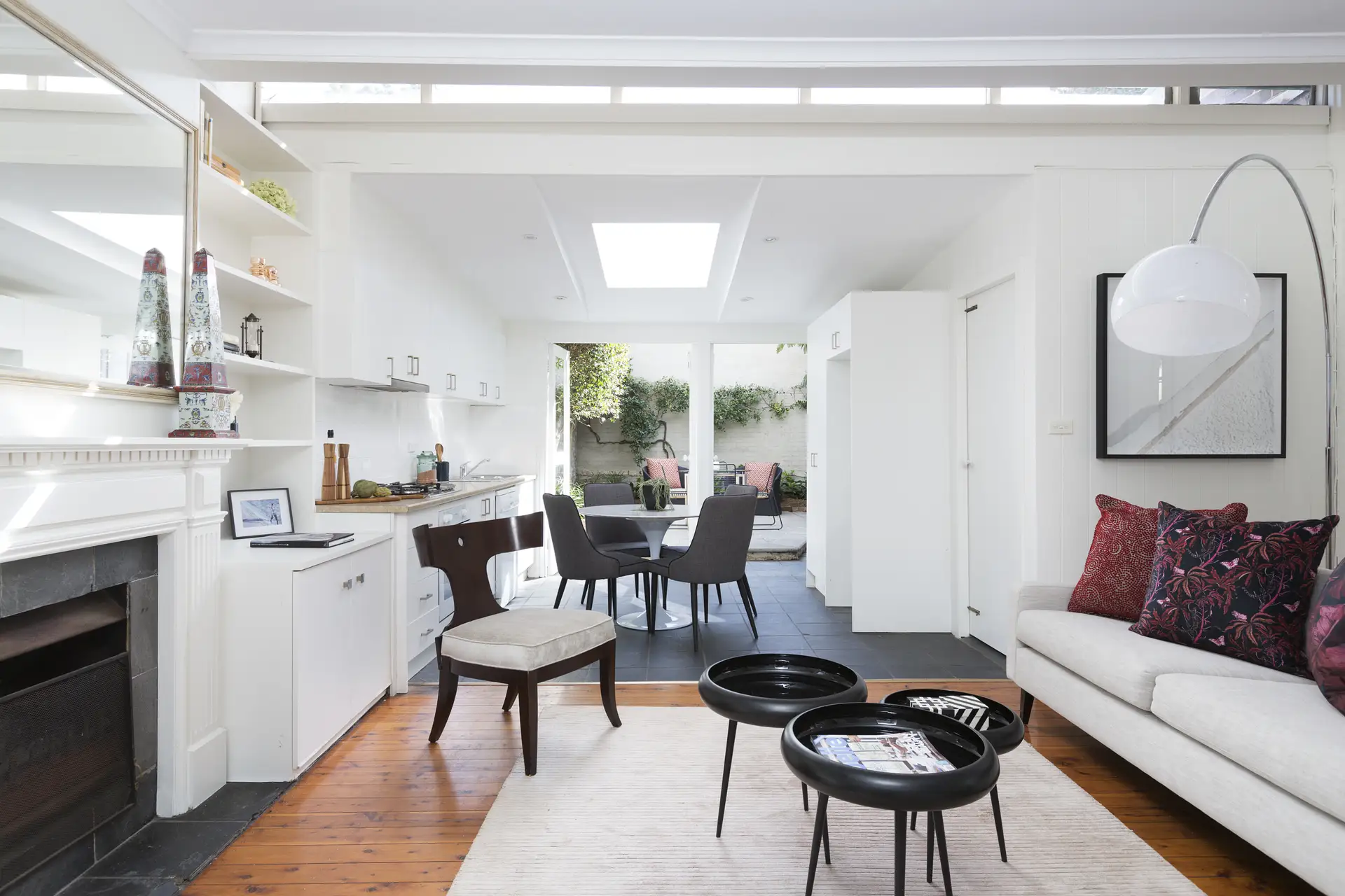 65 Cameron Street, Edgecliff Sold by Bradfield Badgerfox - image 1