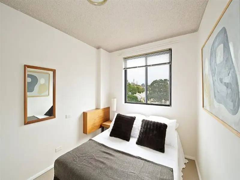 38/679 Bourke Street, Surry Hills Sold by Bradfield Badgerfox - image 1