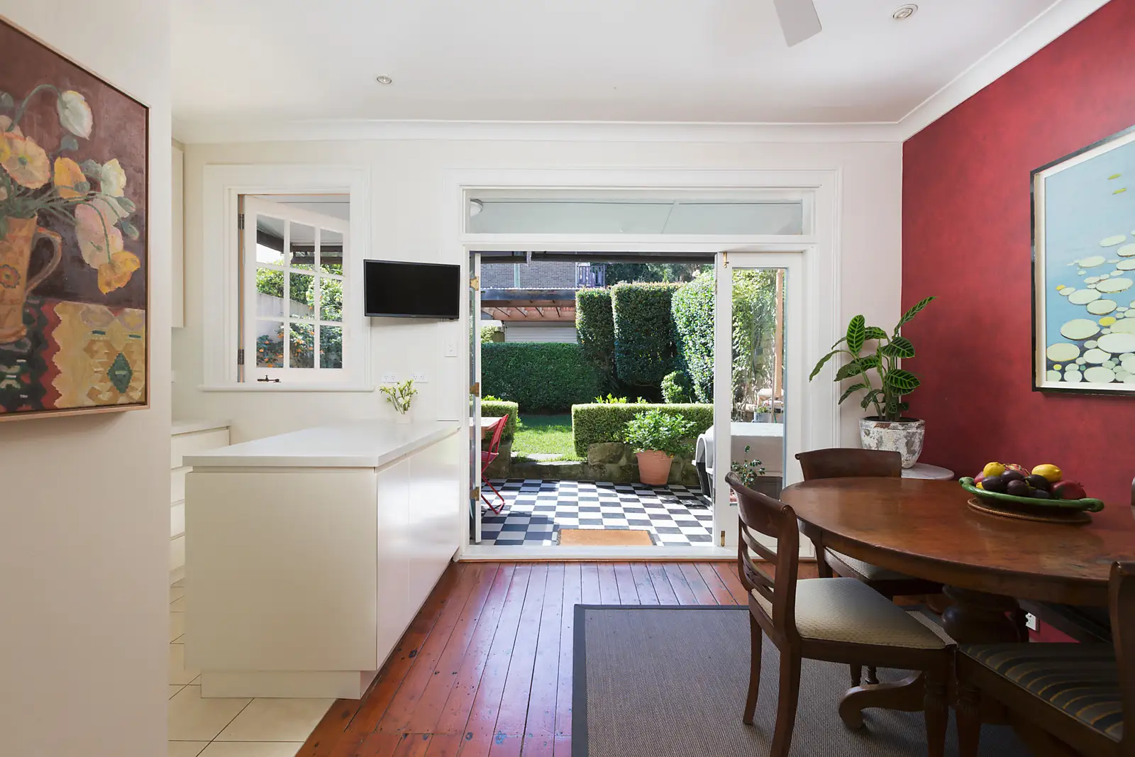 6 Alt Street, Queens Park Sold by Bradfield Badgerfox - image 1