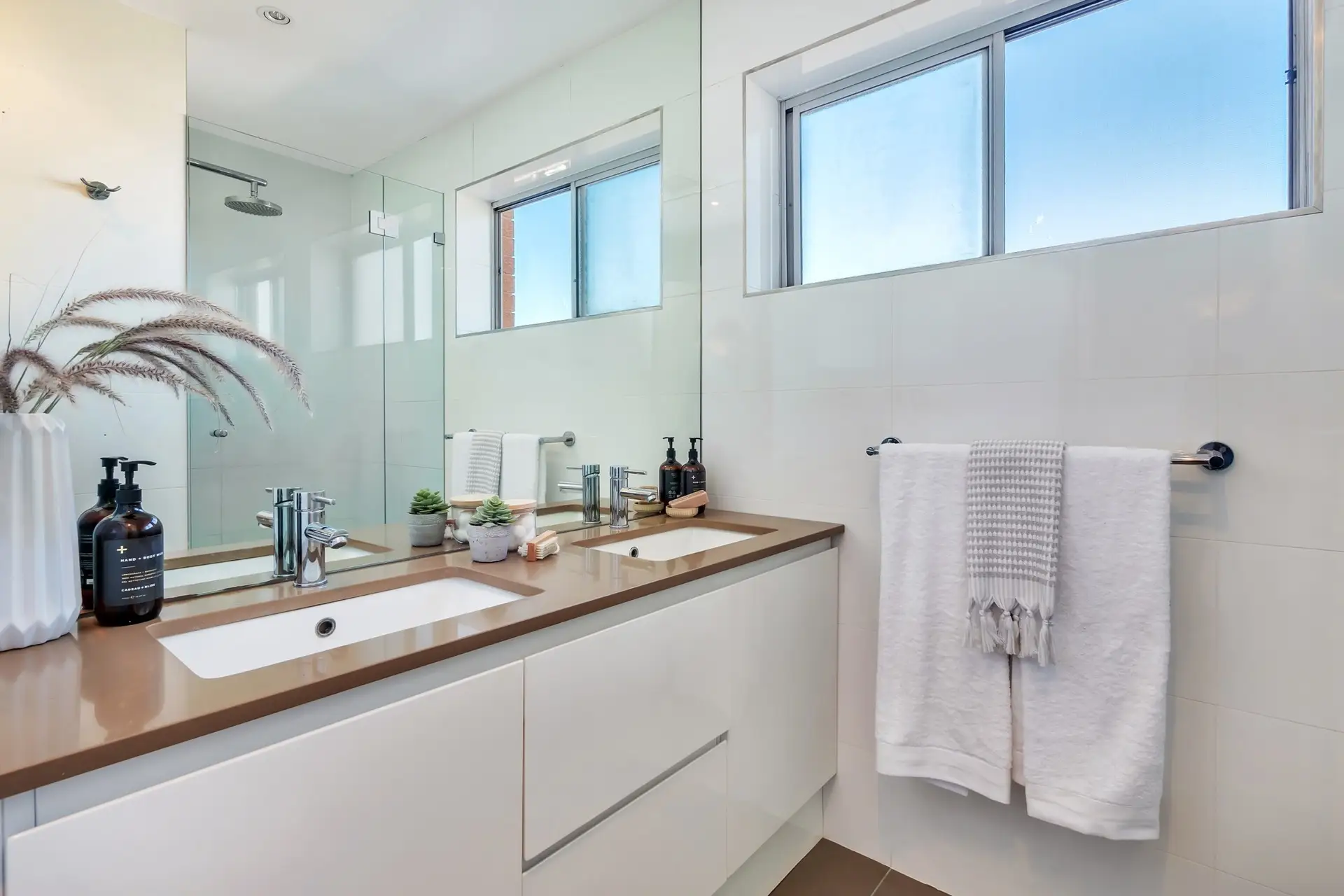 9/449 Old South Head Road, Rose Bay Sold by Bradfield Badgerfox - image 1
