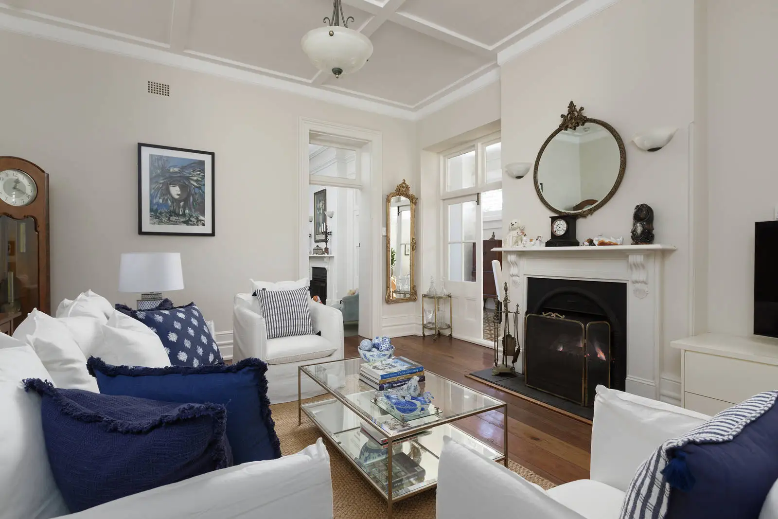 1/21 Trelawney Street, Woollahra Sold by Bradfield Badgerfox - image 1