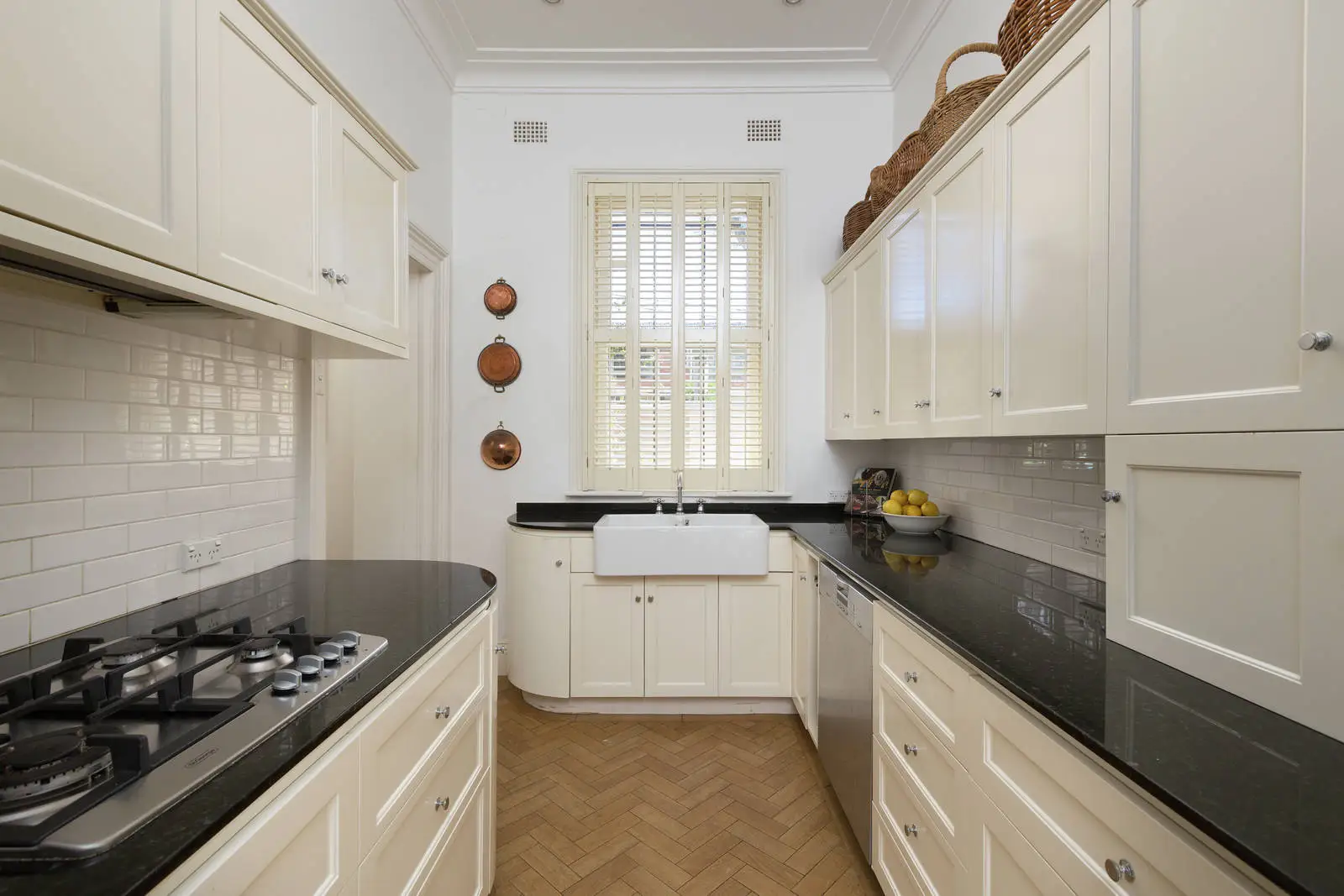 1/21 Trelawney Street, Woollahra Sold by Bradfield Badgerfox - image 1