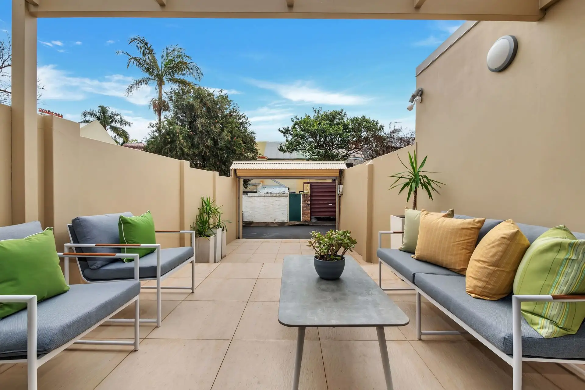 19 Wentworth Street, Paddington Sold by Bradfield Badgerfox - image 1