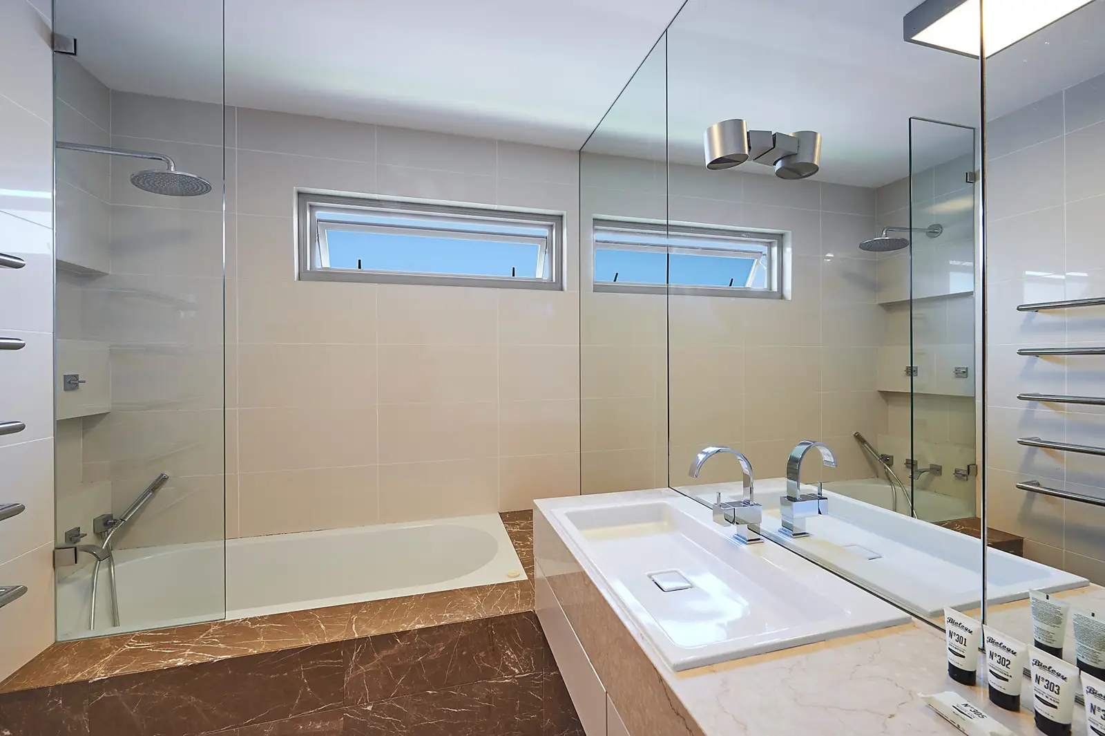 24/34 Stanton Road, Mosman Sold by Bradfield Badgerfox - image 1