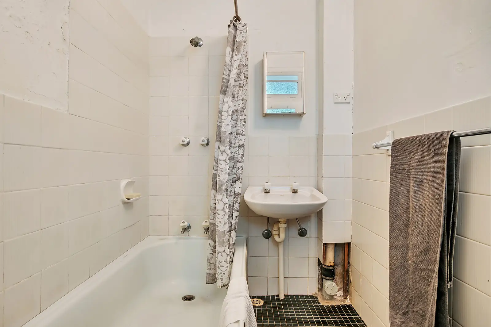 14/41-45 Wallis Street, Woollahra Sold by Bradfield Badgerfox - image 1