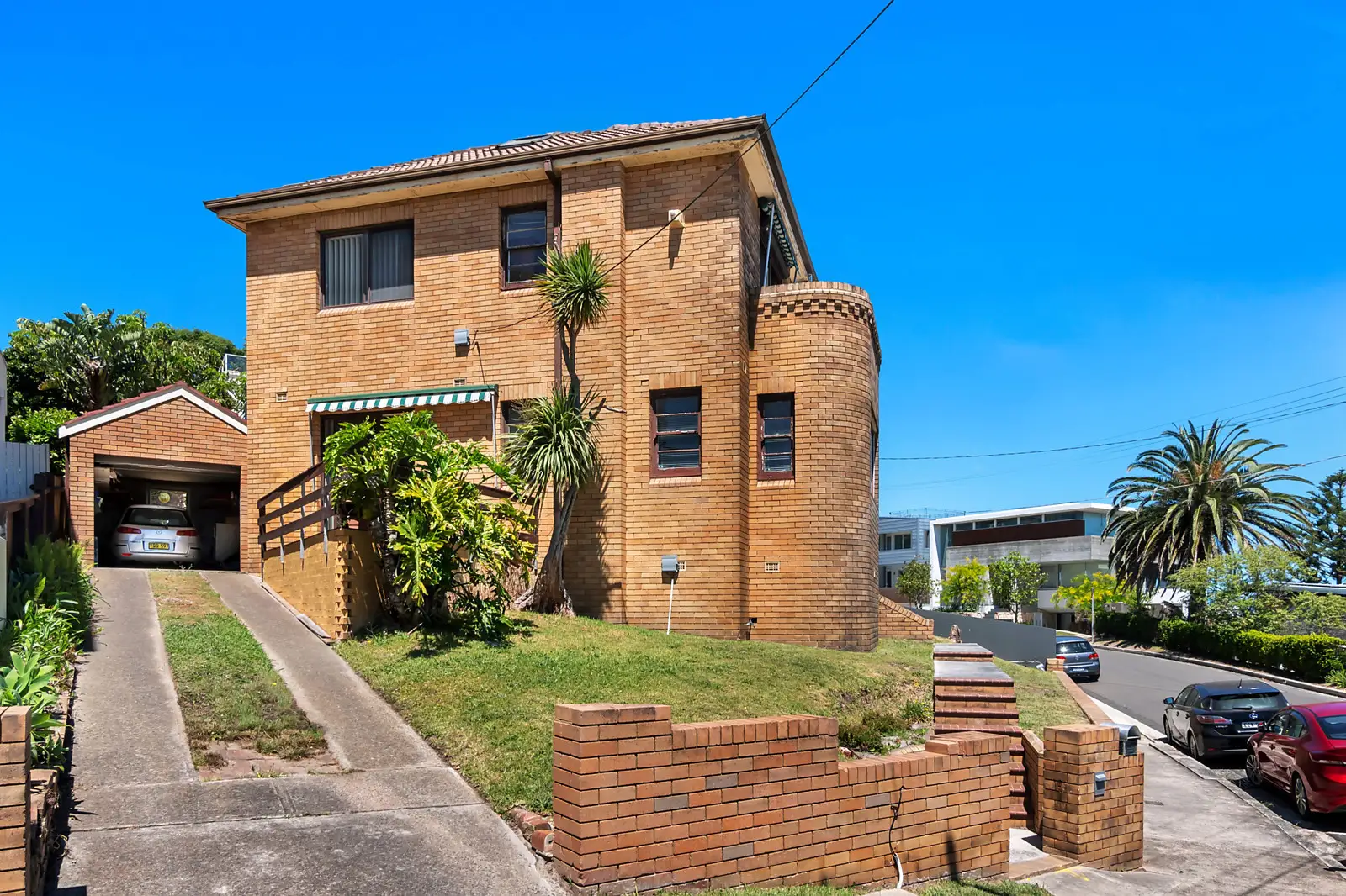 13 Loombah Road, Dover Heights Sold by Bradfield Badgerfox - image 1