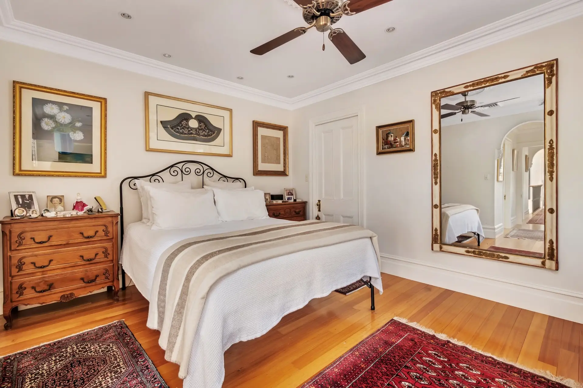 15 Mort Street, Randwick Sold by Bradfield Badgerfox - image 1