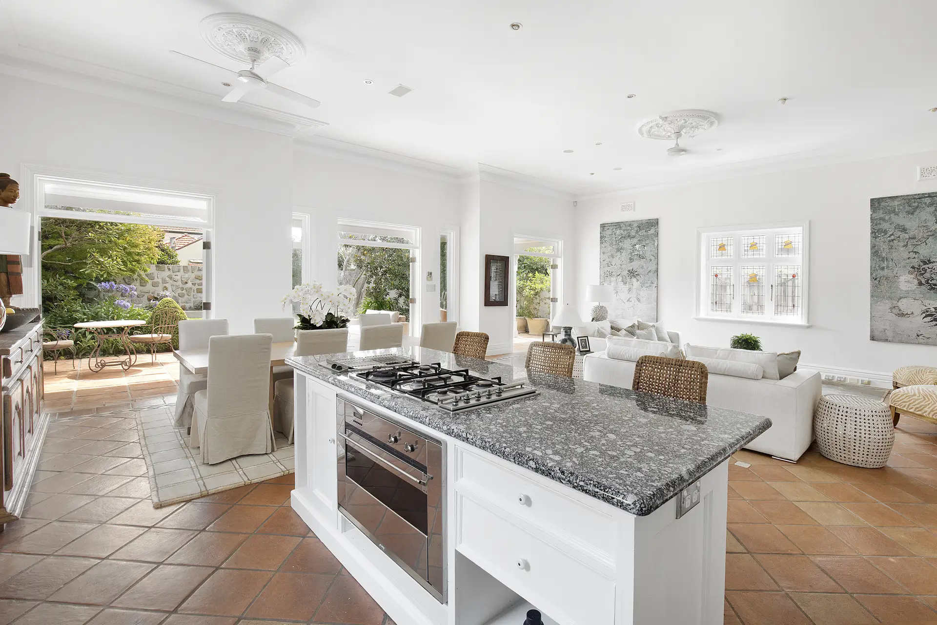 6 Faraday Avenue, Rose Bay Sold by Bradfield Badgerfox - image 1
