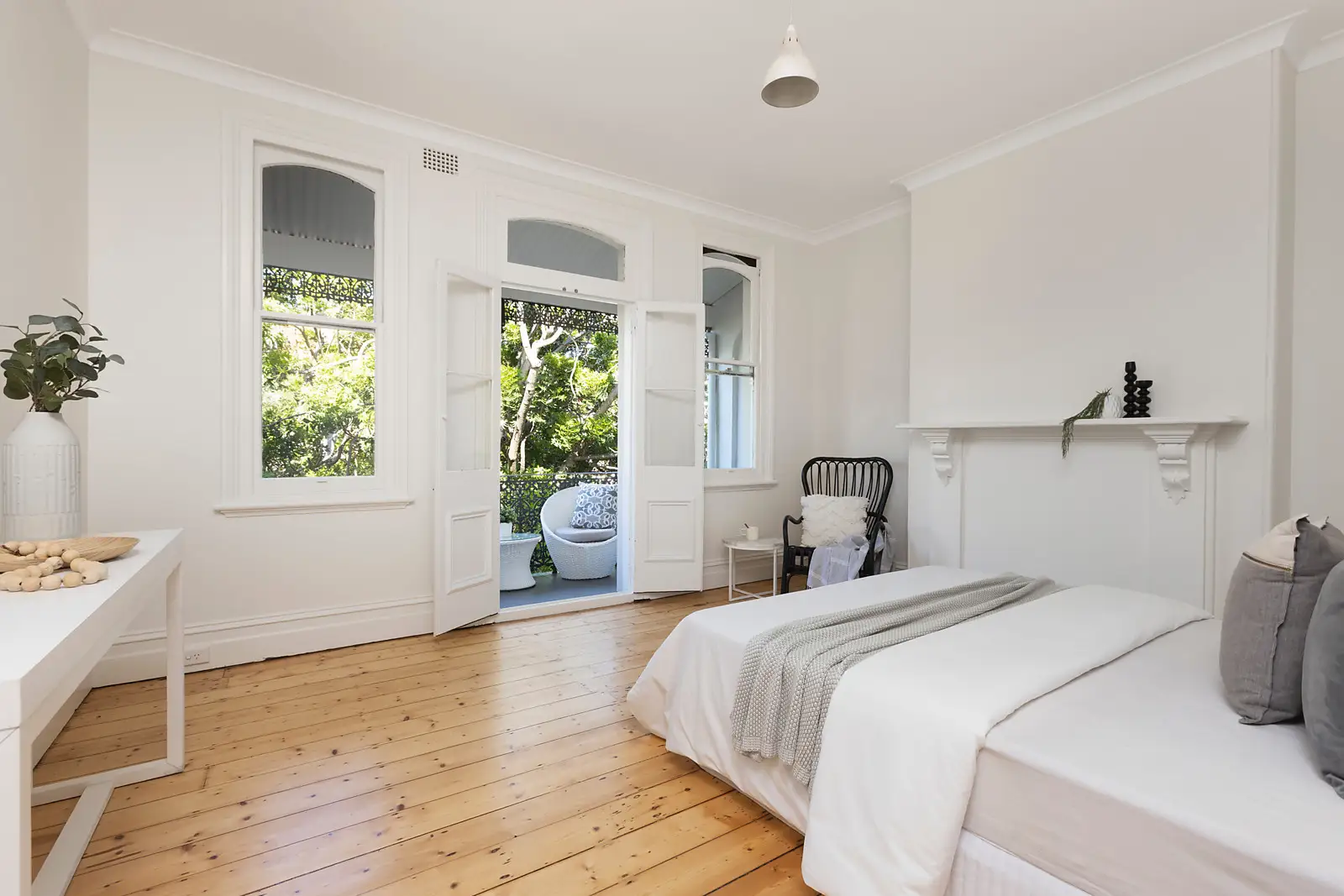 170 Windsor Street, Paddington Sold by Bradfield Badgerfox - image 1