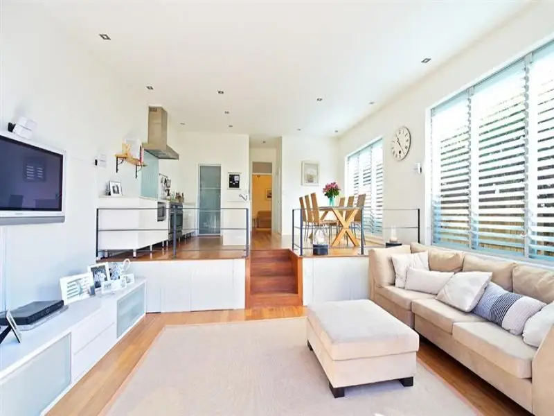 32 Avoca Street, Bondi Sold by Bradfield Badgerfox - image 1