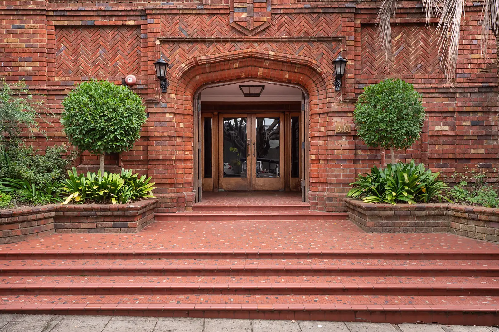 6/410 Edgecliff Road, Woollahra Sold by Bradfield Badgerfox - image 1