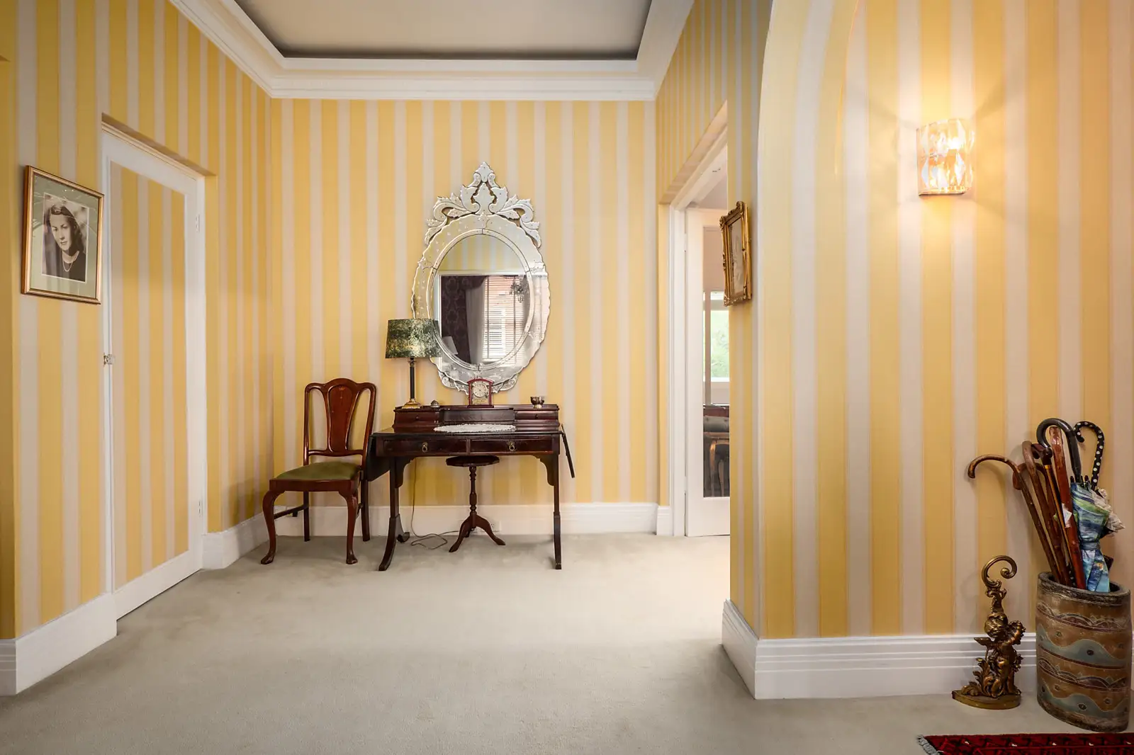 6/410 Edgecliff Road, Woollahra Sold by Bradfield Badgerfox - image 1