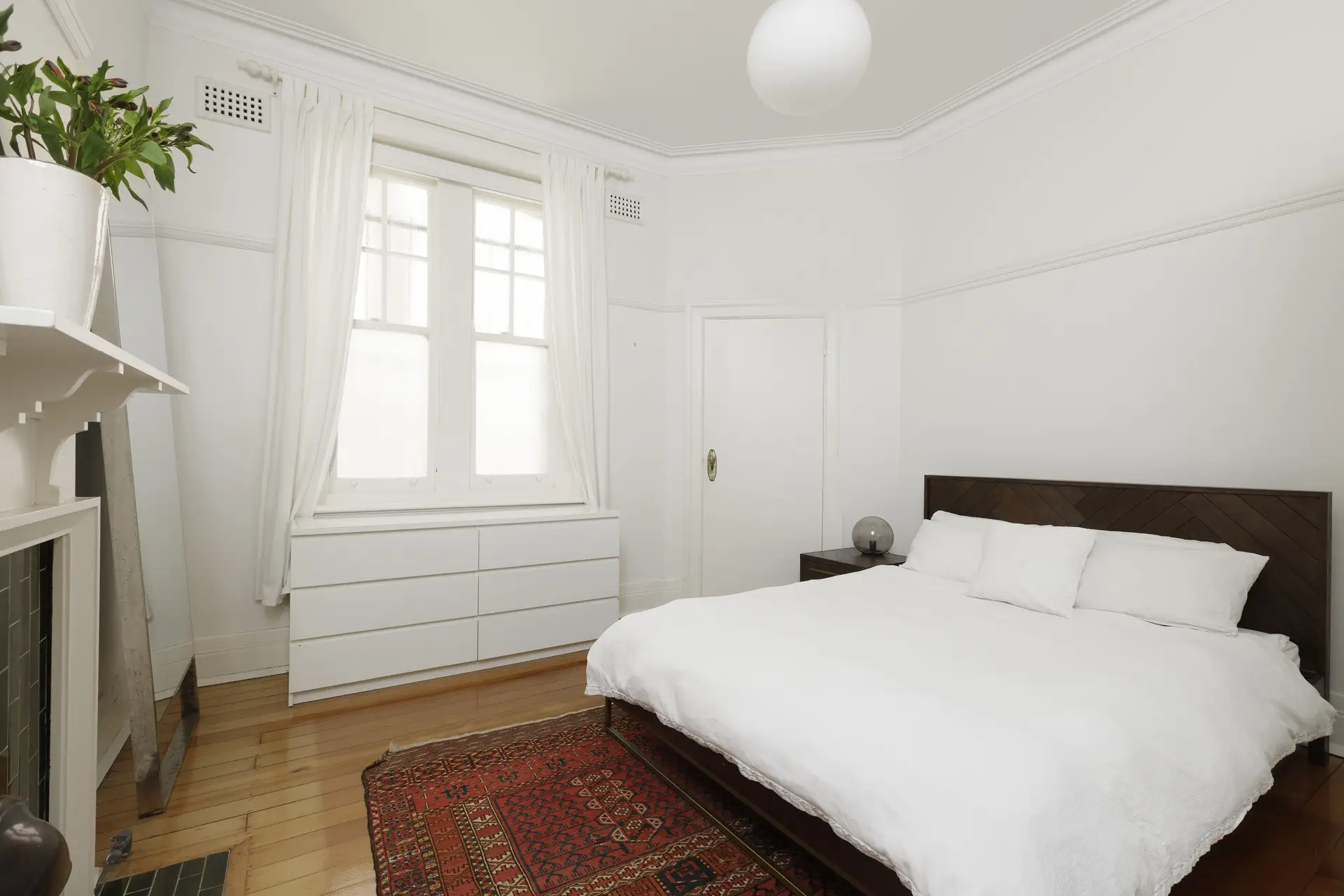 2/361 Edgecliff Road, Edgecliff Sold by Bradfield Badgerfox - image 1