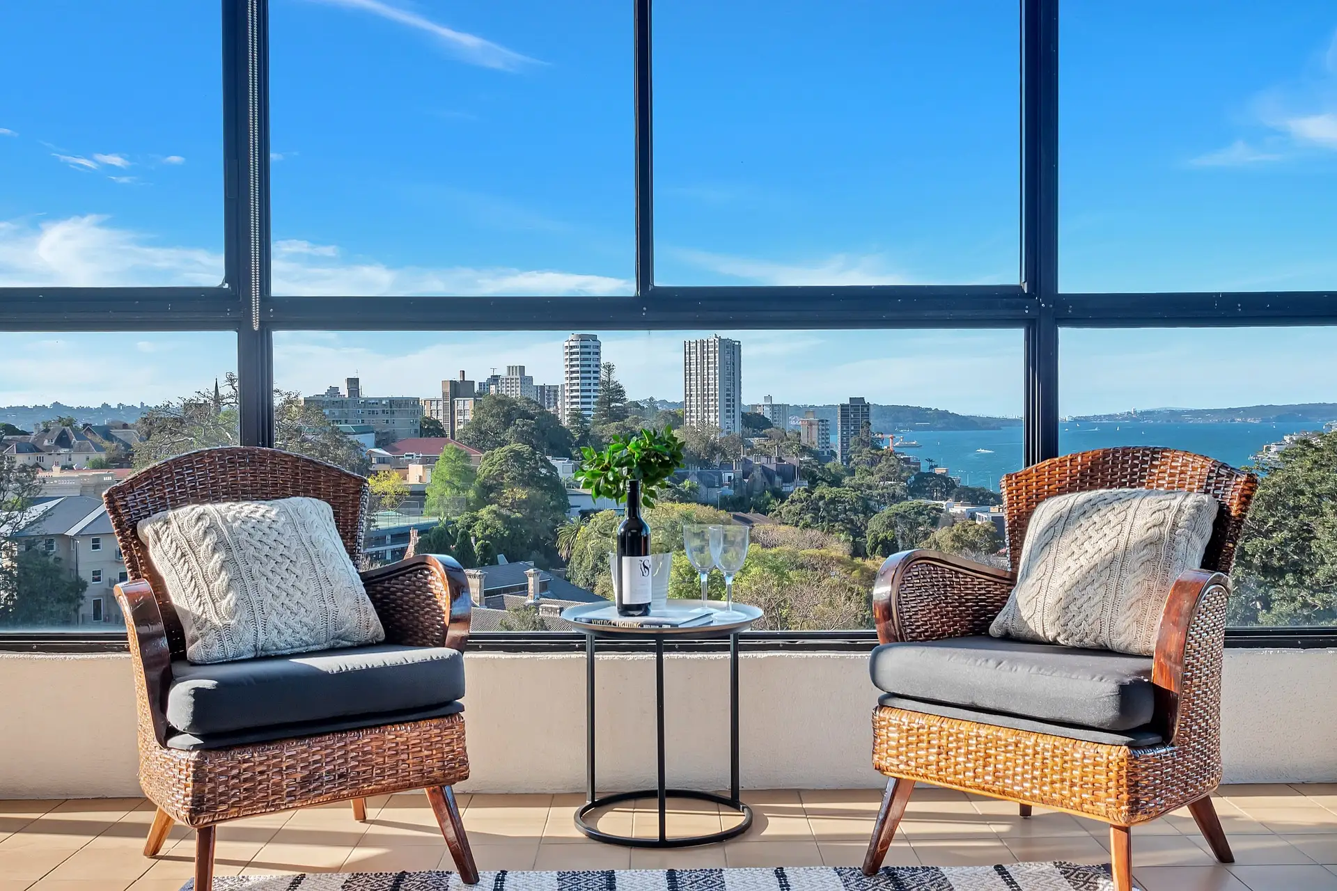 1204/180 Ocean Street, Edgecliff Sold by Bradfield Badgerfox - image 1