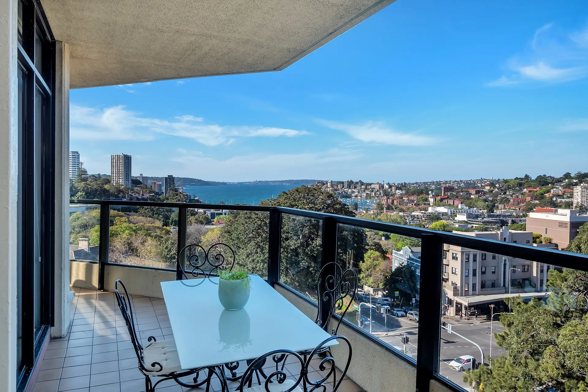 1204/180 Ocean Street, Edgecliff Sold by Bradfield Badgerfox - image 1