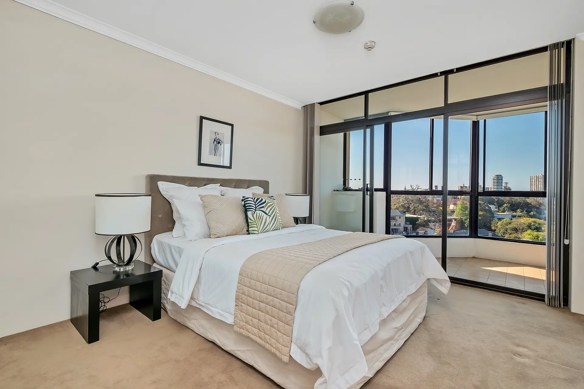 1204/180 Ocean Street, Edgecliff Sold by Bradfield Badgerfox - image 1