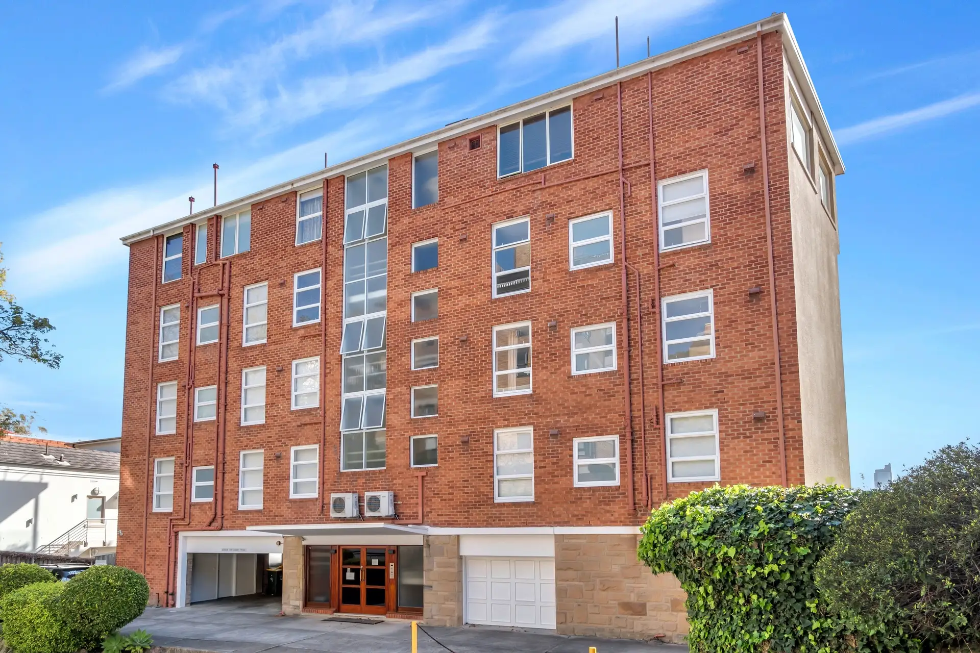 33/9 Goomerah Crescent, Darling Point Sold by Bradfield Badgerfox - image 1