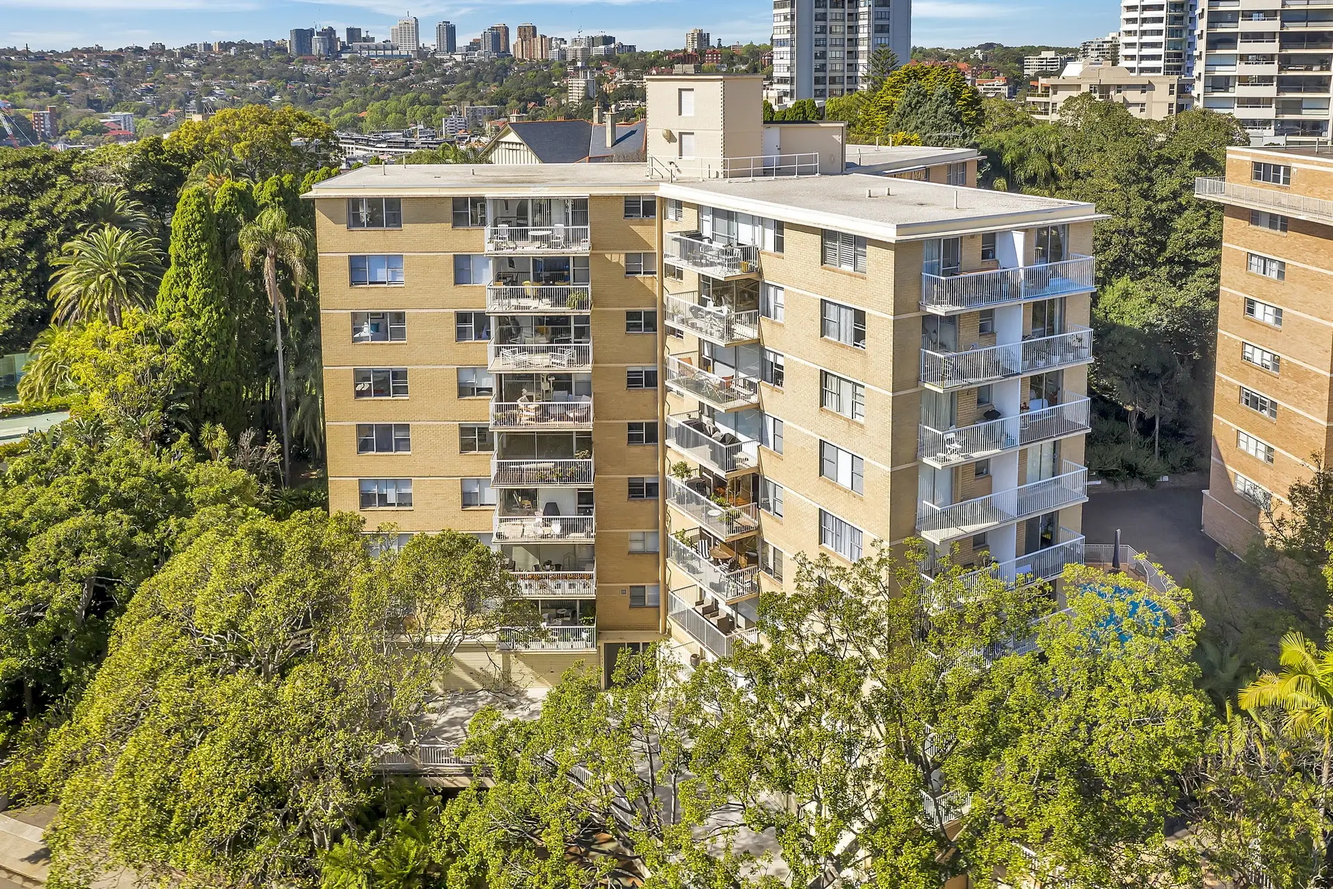 23/4 Mitchell Road, Darling Point Sold by Bradfield Badgerfox - image 1