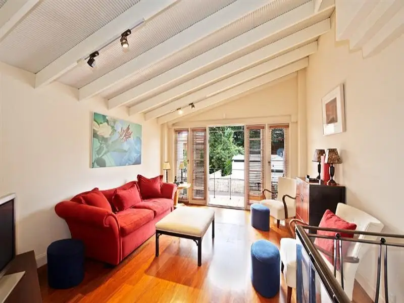 102 Wallis Street, Woollahra Sold by Bradfield Badgerfox - image 1