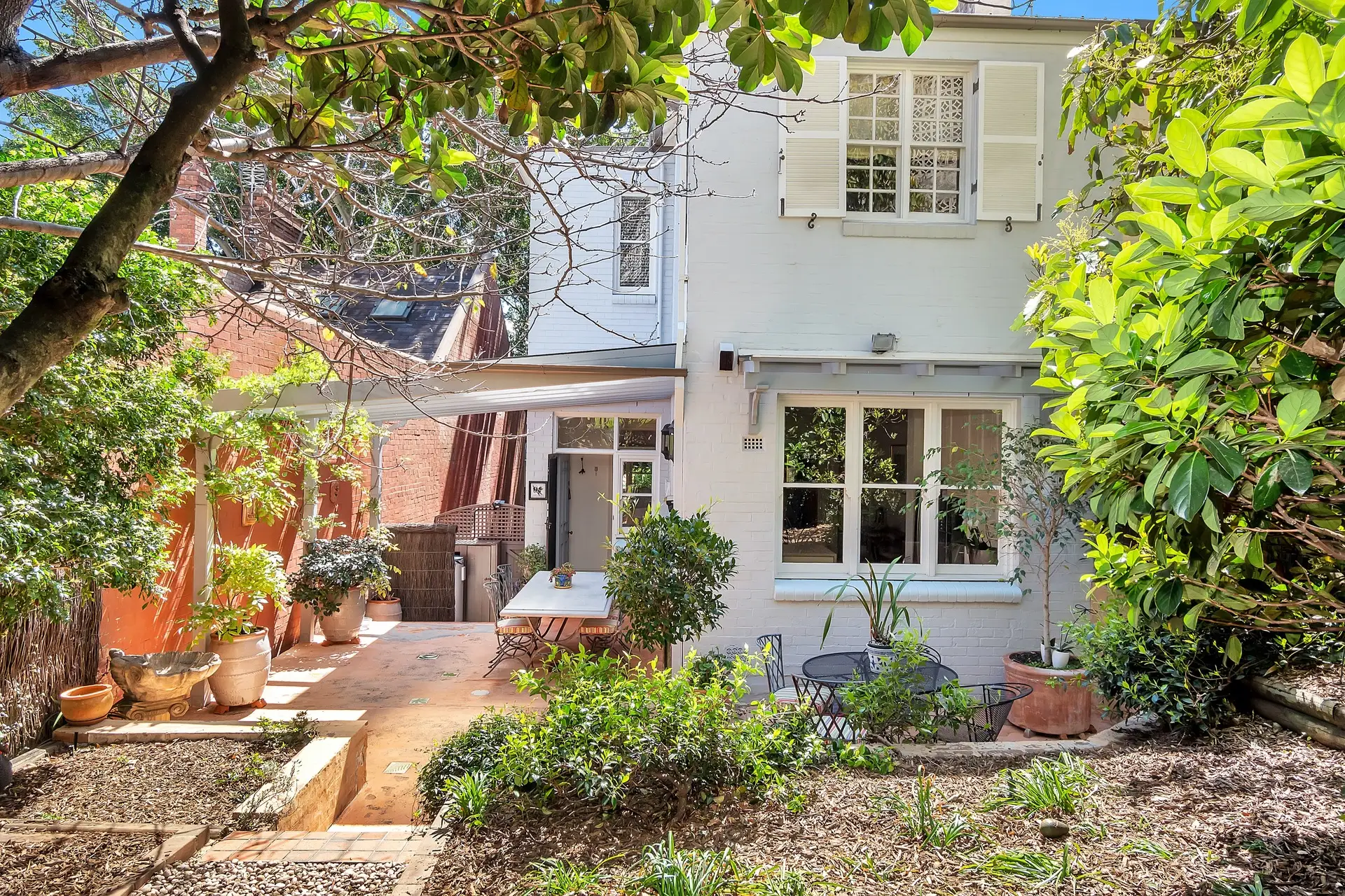 15 Mona Road, Darling Point Sold by Bradfield Badgerfox - image 1