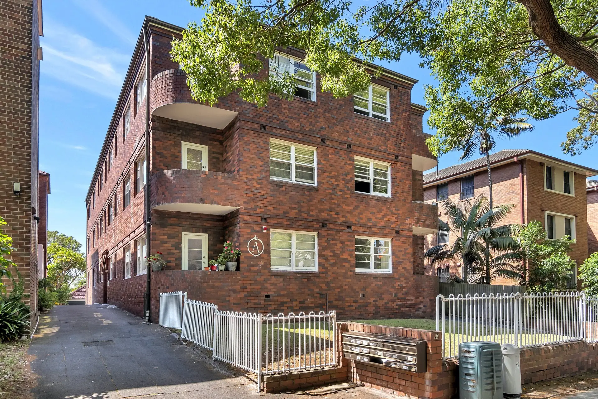 9/40 Flood Street, Bondi Sold by Bradfield Badgerfox - image 1