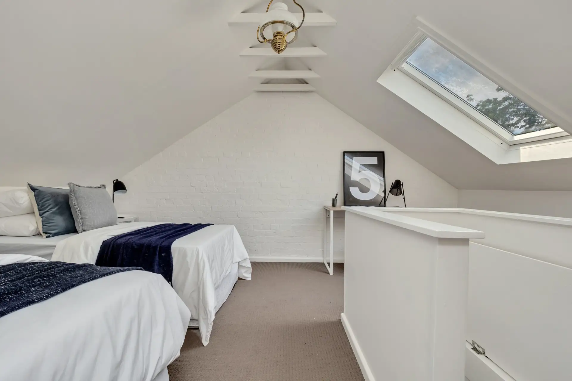 199 Sutherland Street, Paddington Sold by Bradfield Badgerfox - image 1