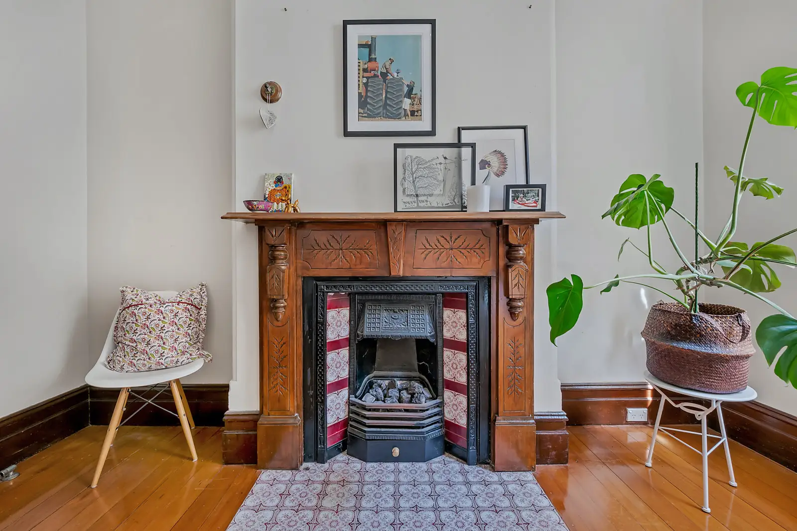168 Carrington Road, Waverley Sold by Bradfield Badgerfox - image 1