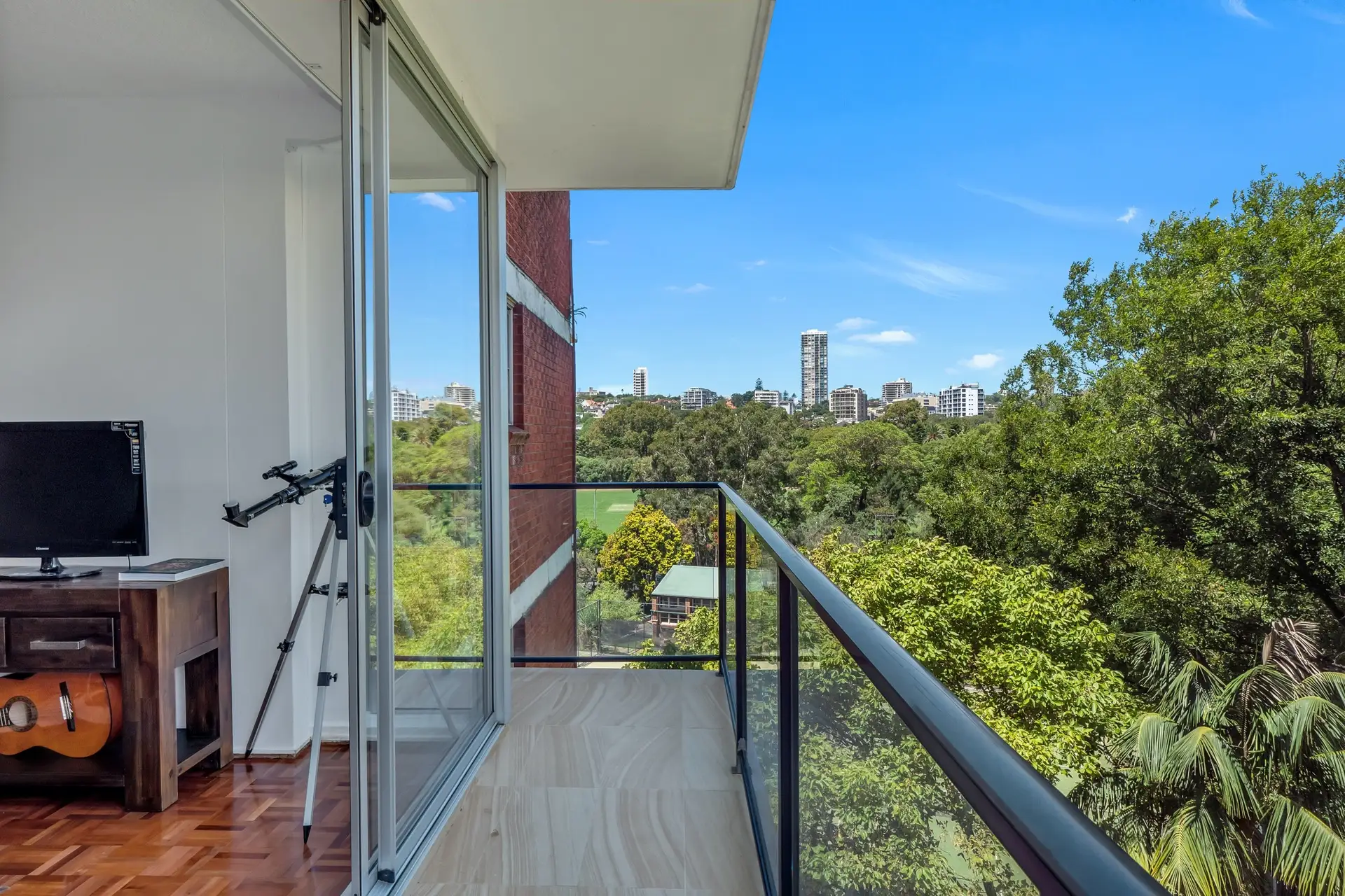 17/40A Roslyn Gardens, Rushcutters Bay Sold by Bradfield Badgerfox - image 1