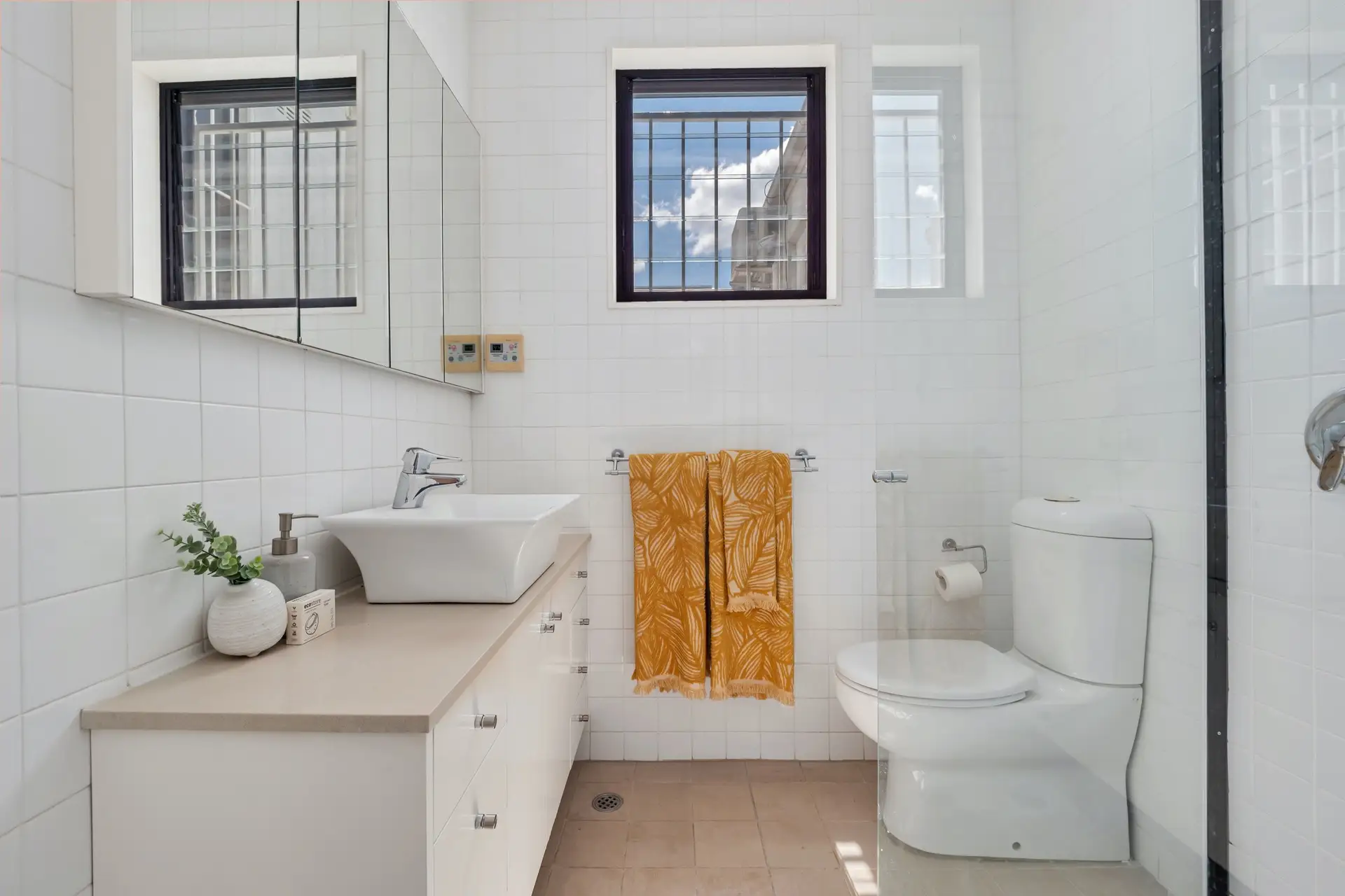 27 Heeley Street, Paddington Sold by Bradfield Badgerfox - image 1