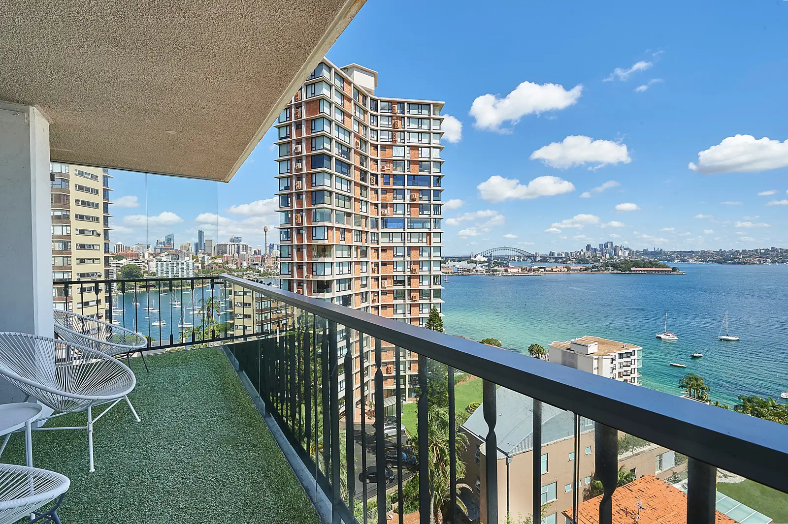 8B/13 Thornton Street, Darling Point Sold by Bradfield Badgerfox - image 1