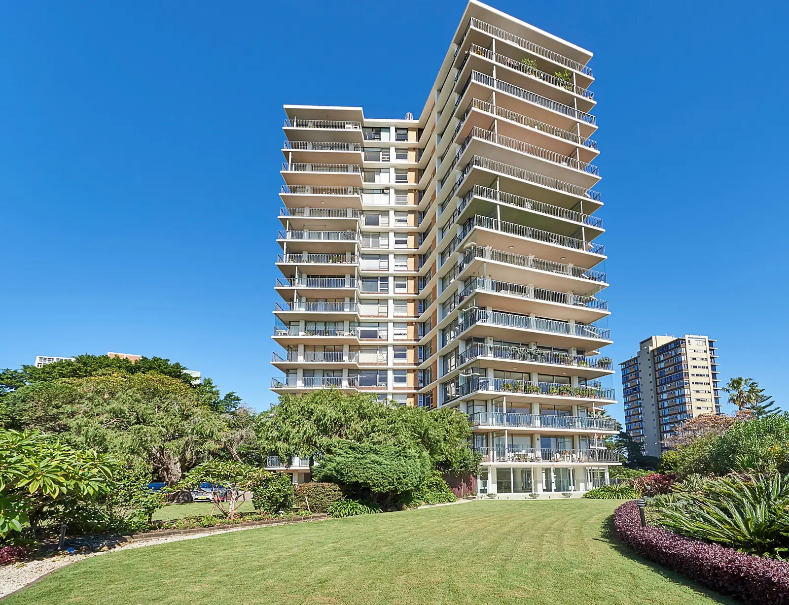 8B/13 Thornton Street, Darling Point Sold by Bradfield Badgerfox - image 1