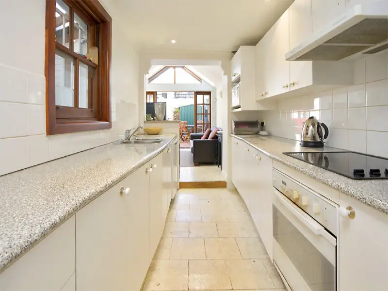 20 Ormond Street, Paddington Sold by Bradfield Badgerfox - image 1
