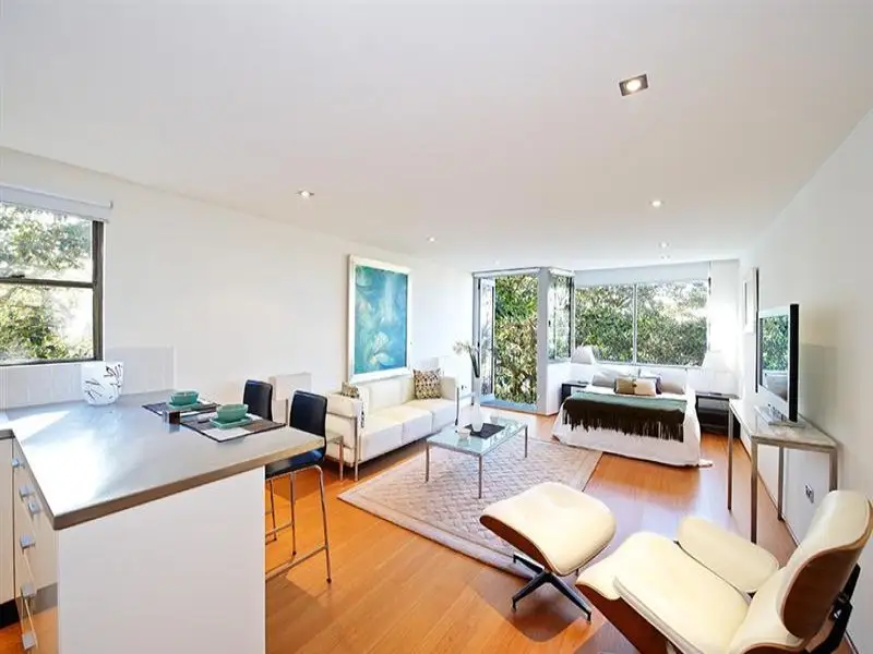 501/72 Henrietta Street, Bronte Sold by Bradfield Badgerfox - image 1
